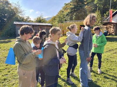 Schülergruppe beim pädagogischen Ausflug